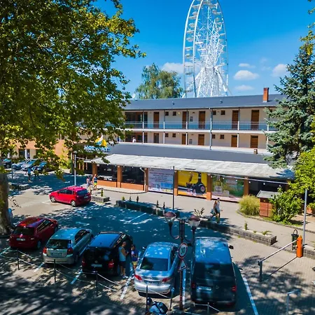 Holiday Hotel Siofok 3* Σίοφοκ