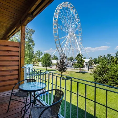 Отель Holiday Hotel Siofok Шиофок