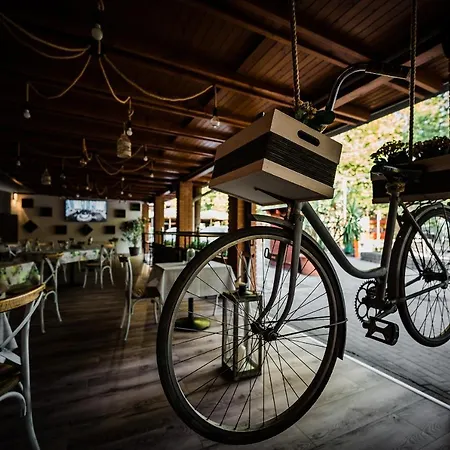 Holiday Hotel Siofok 3*