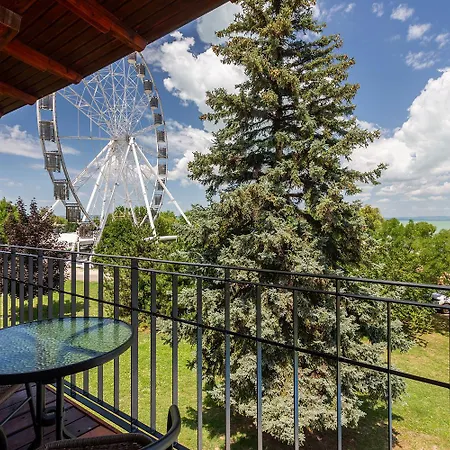 Holiday Hotel Siofok 3* Siófok
