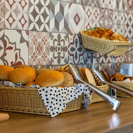 Holiday Hotel Siofok 3*
