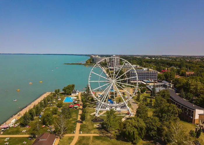 호텔 Holiday Hotel Siofok